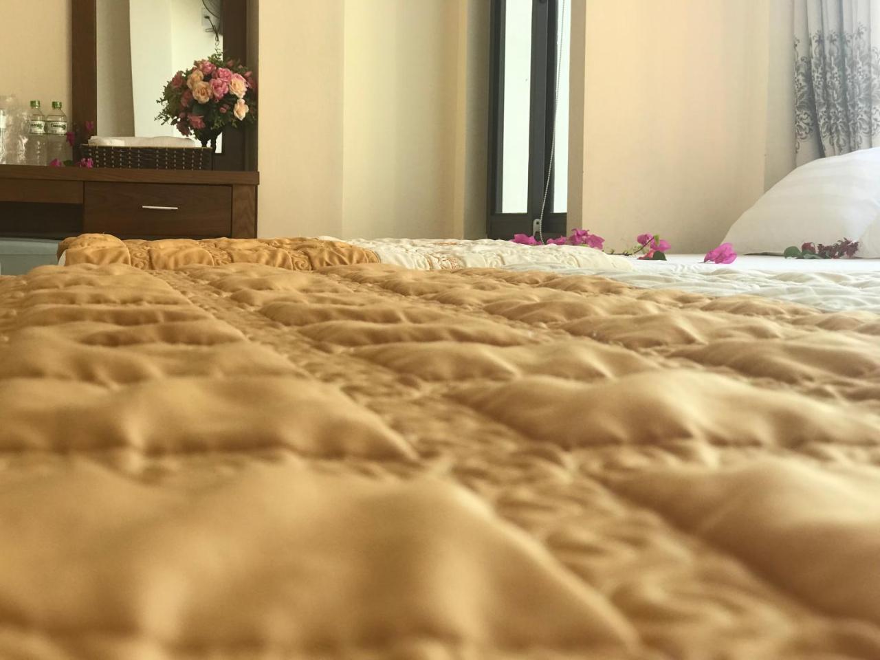 Ha Vy Hotel Cat Ba Island Екстериор снимка